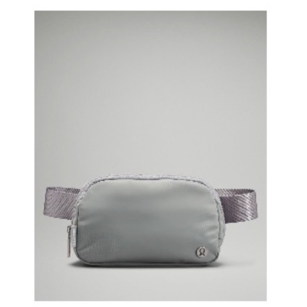Lululemon Everywhere Belt Bag New